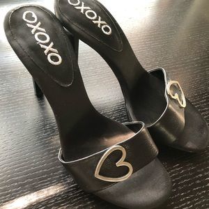 XOXO Elisabetta Platform Stiletto Pumps